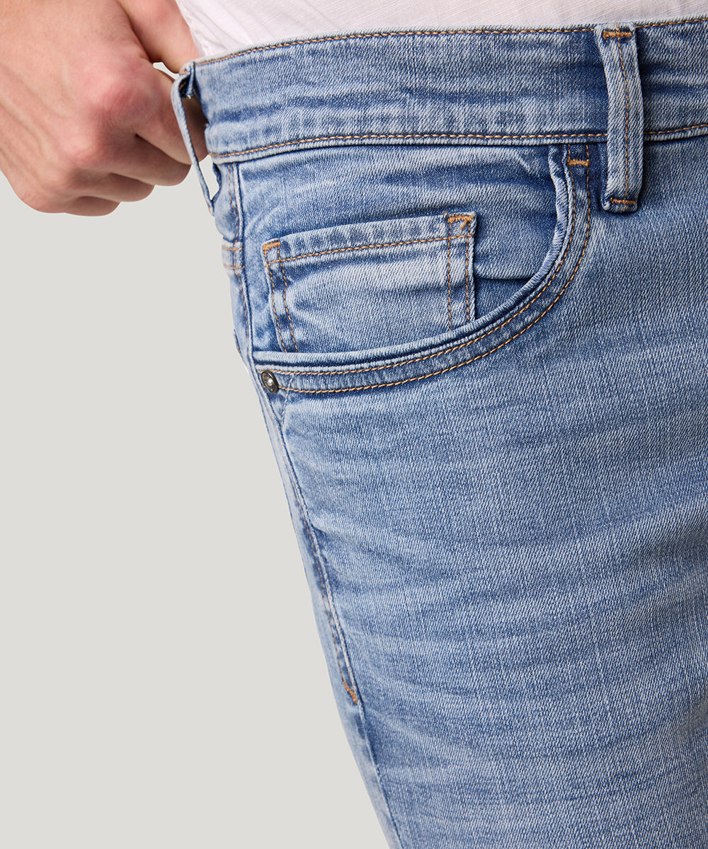 ERIC | Pioneer | P0 16241.6607