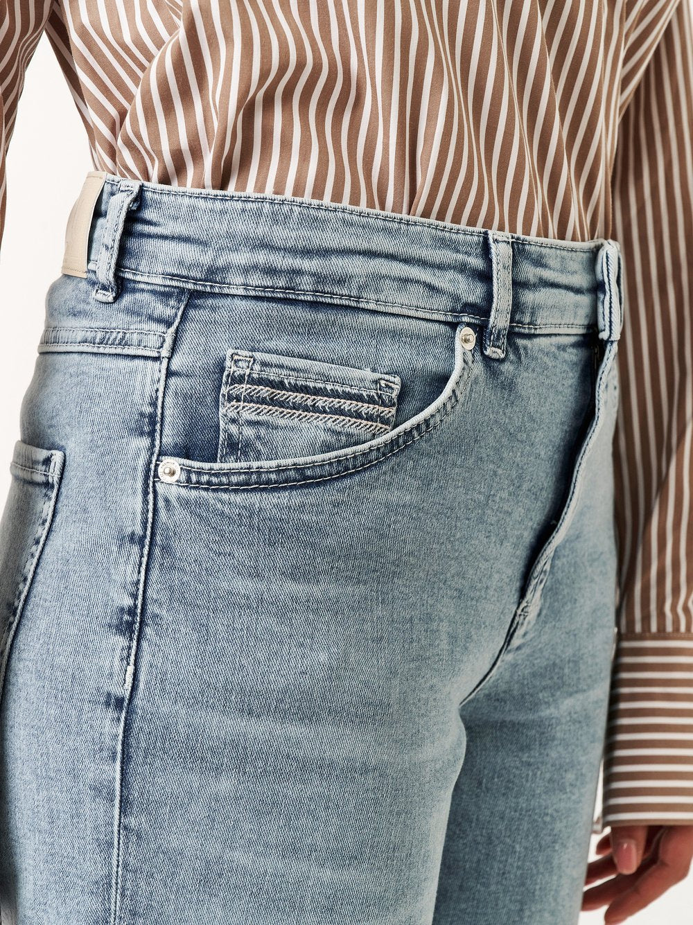 Liv Straight | Toni | 12-73/1125-2