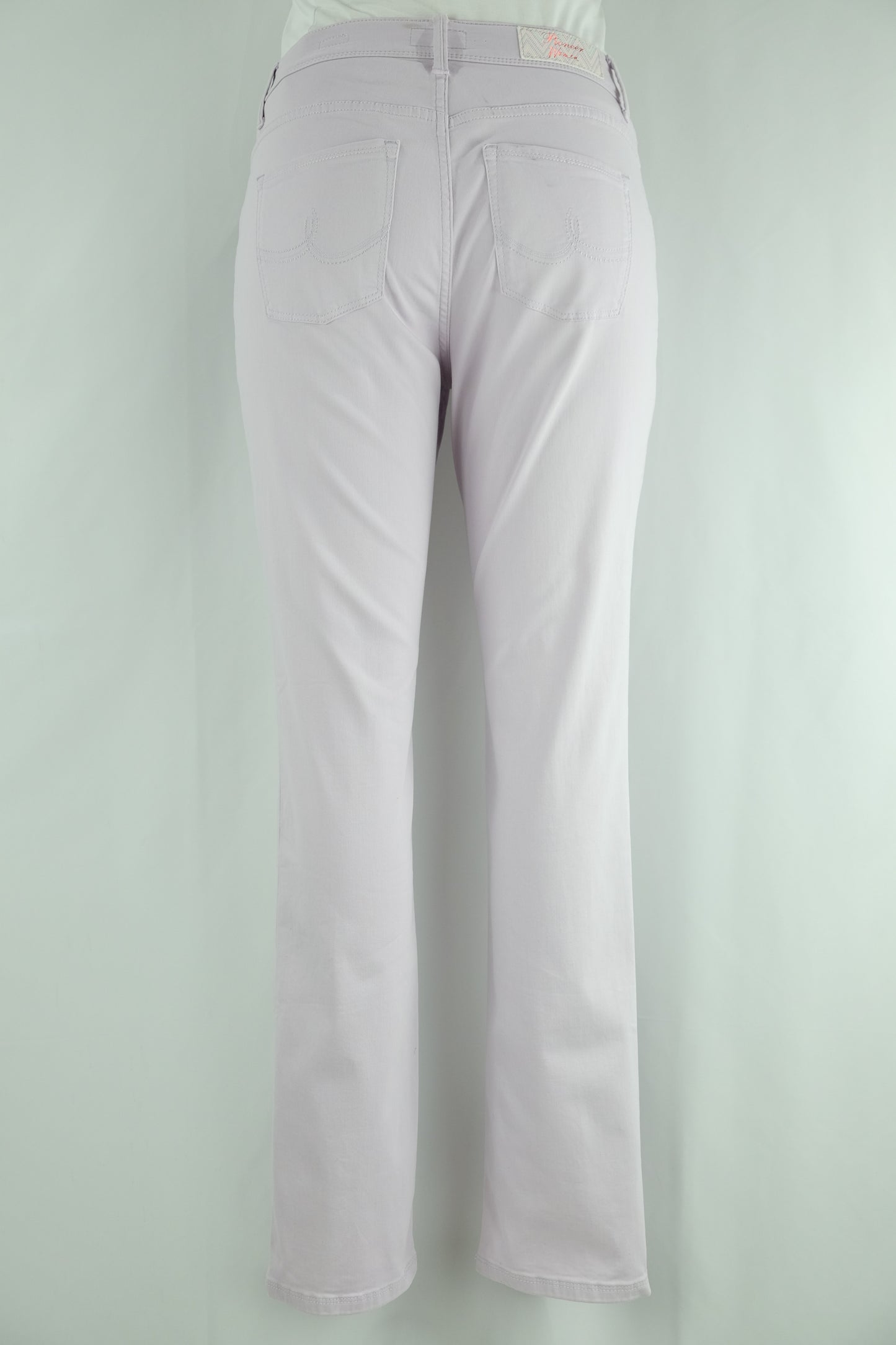 Betty | Pioneer Woman | 3098 3007