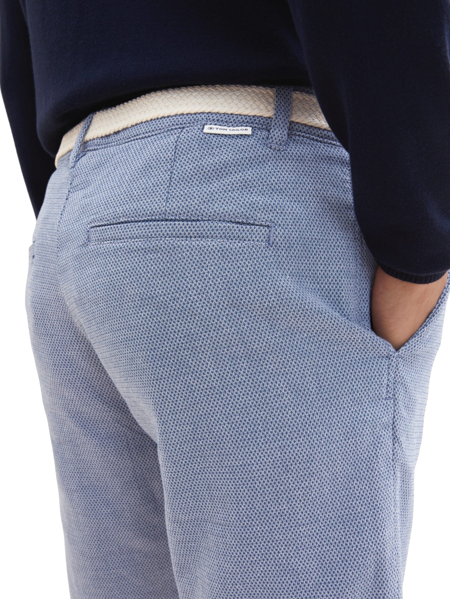 slim chino bermuda with belt chambray blue Bild 8
