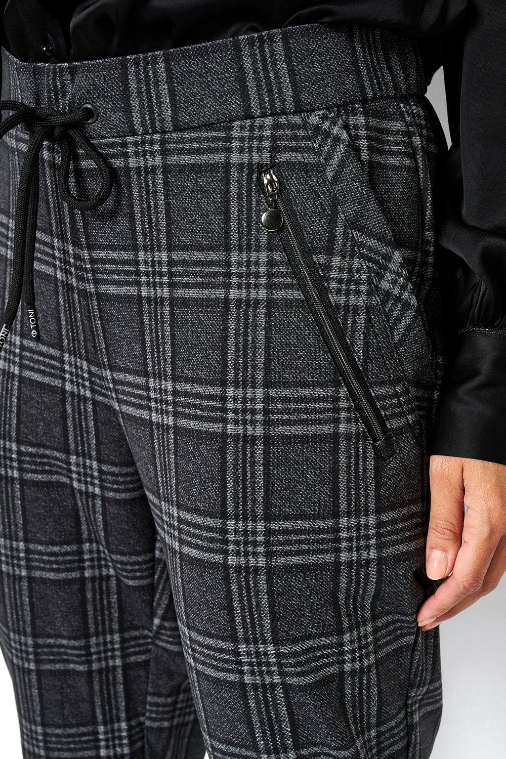 Sue Modern Chic | TONI | 64-40/1805-71