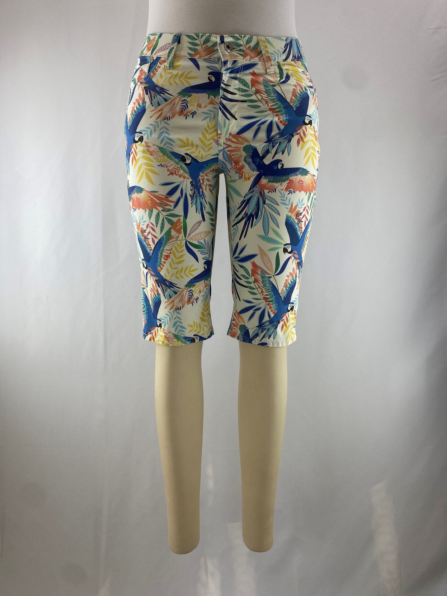 Kate Bermuda | Pioneer | 3813 3100