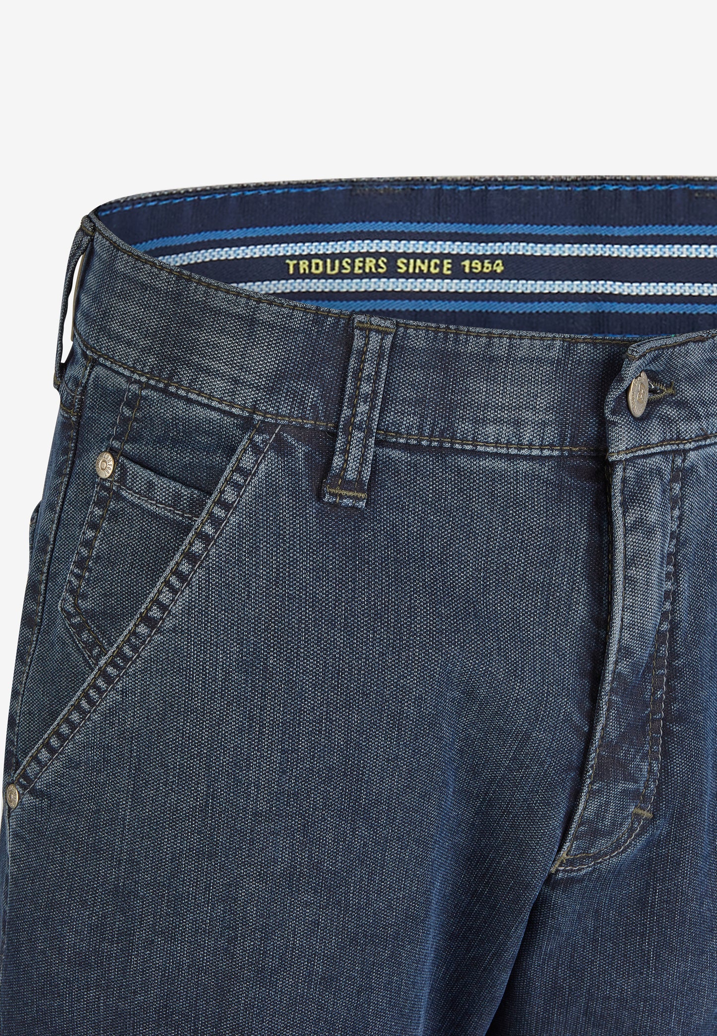 TANGO | Club of Comfort | 8012