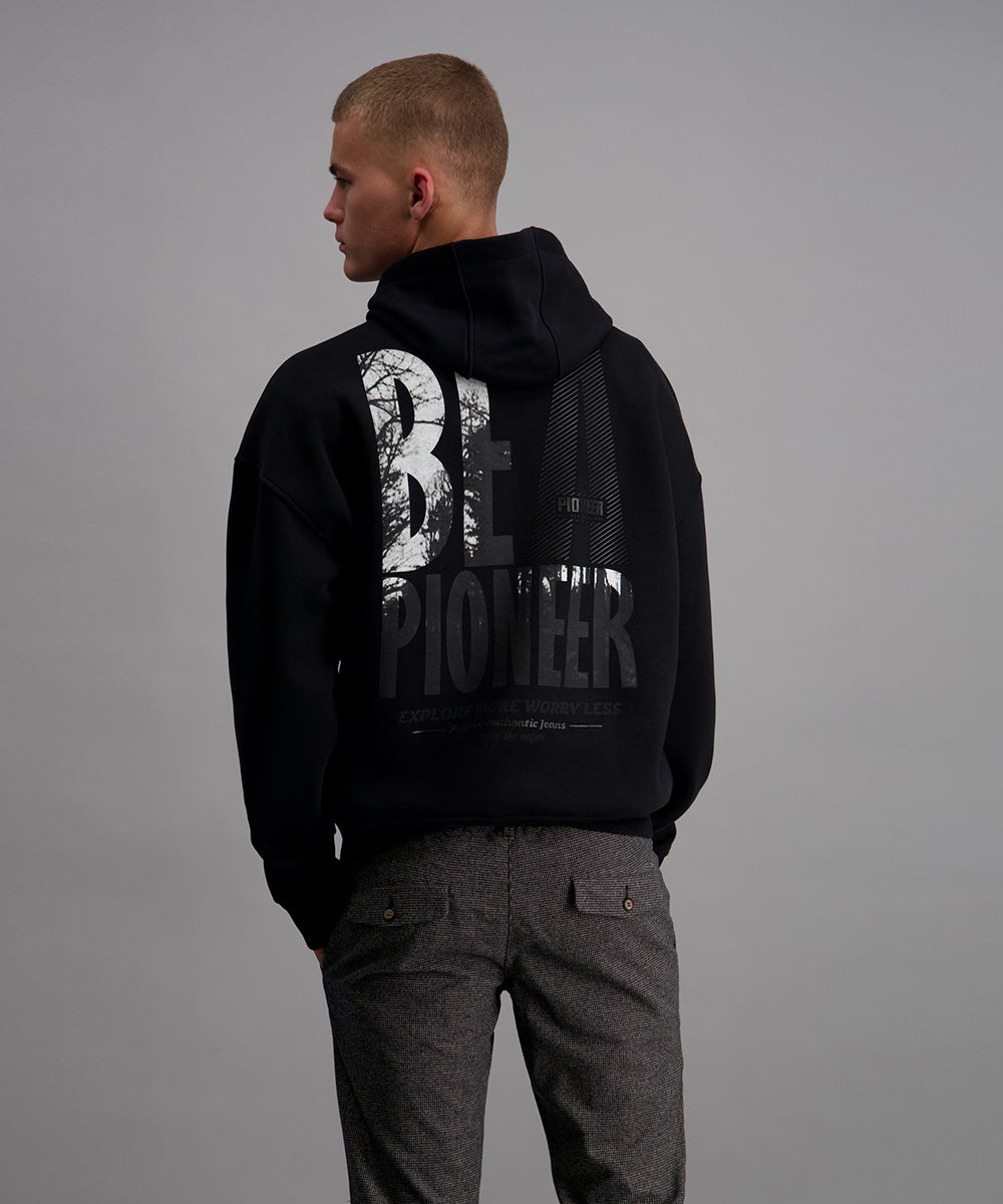 Hoody Schwarz Bild 2