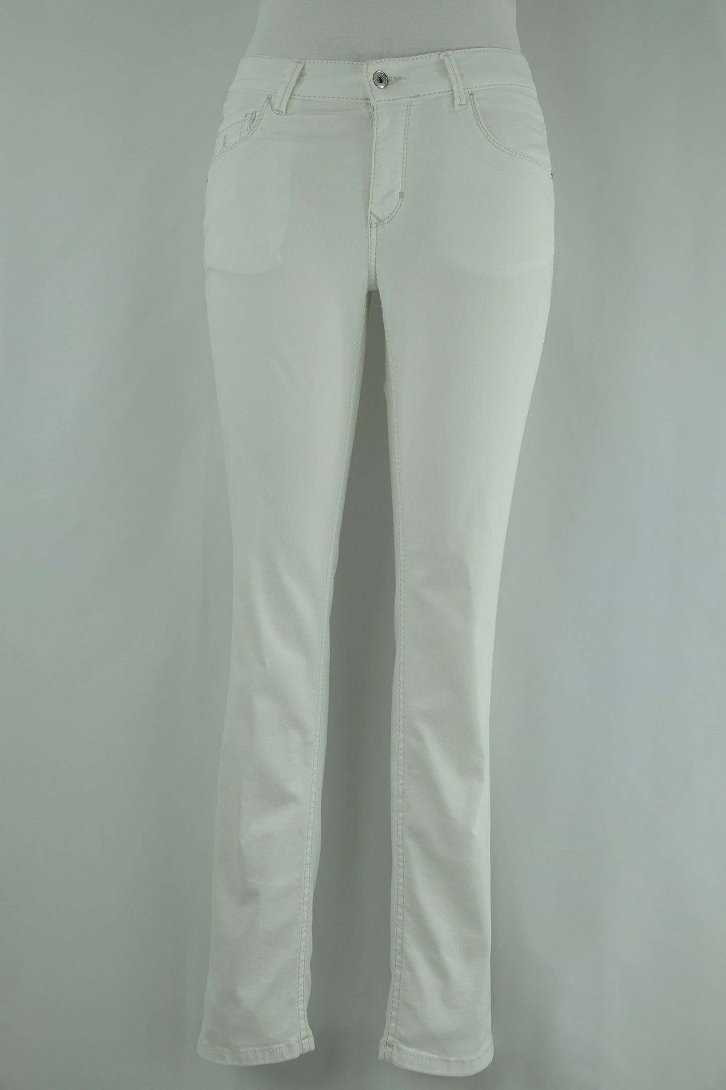 Sally Off white - sto Bild 1