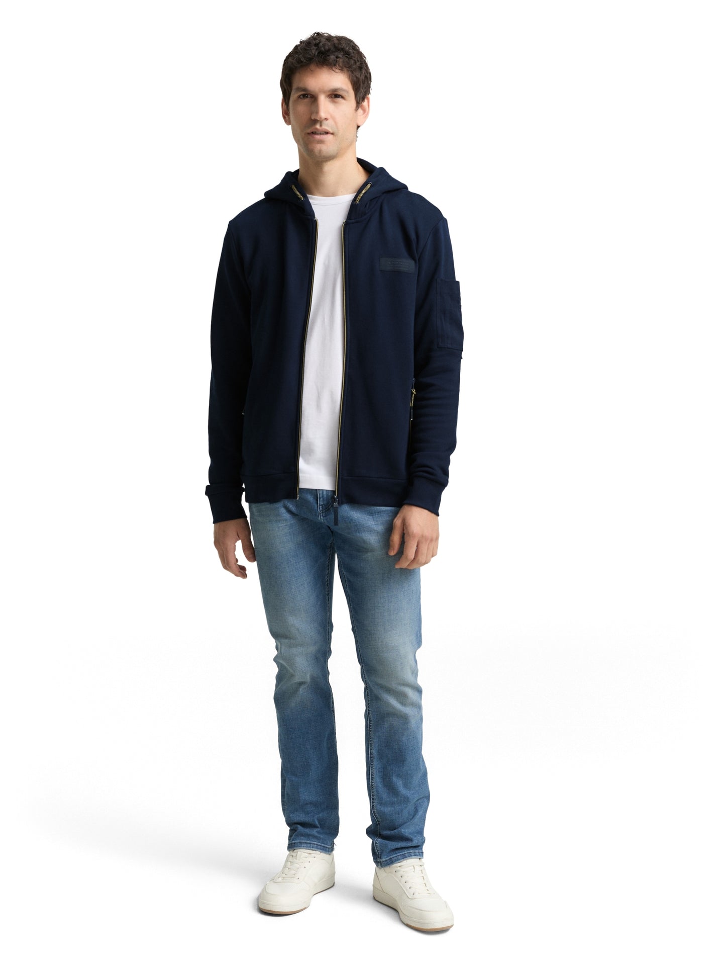 detailed hoodie sweatjacket sky captain bl Bild 3