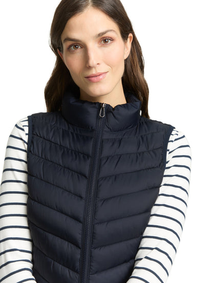 lightweight puffer vest sky captain bl Bild 6