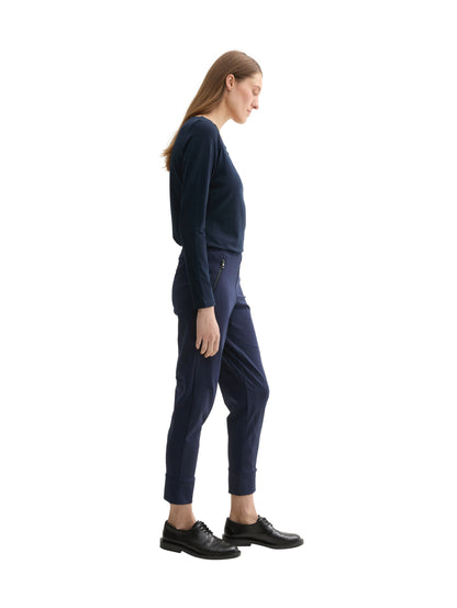 loose fit pants sky captain bl Bild 4