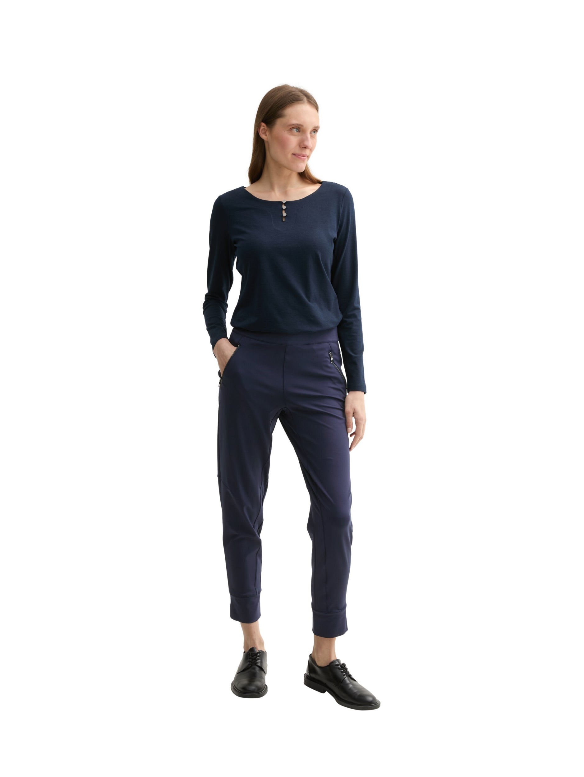 loose fit pants sky captain bl Bild 8