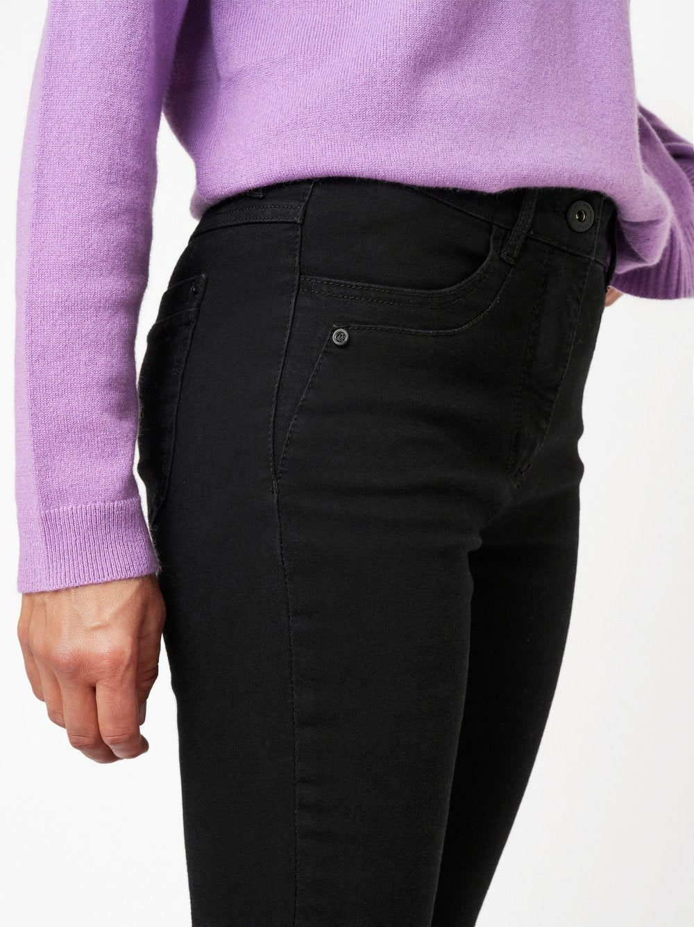 be loved Black Bild 4